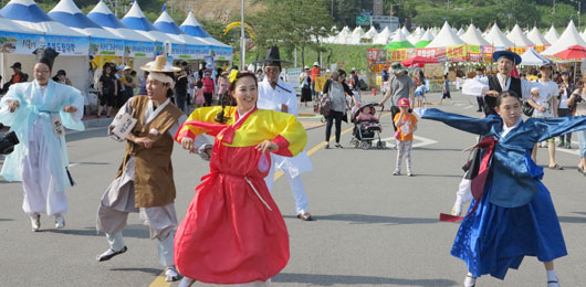 지용제 축제 사진